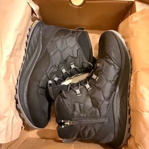 Merrell Antora 3 Thermo Mid Women’s Boots 10.5